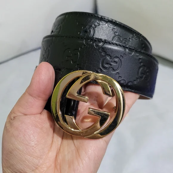 Gucci Black Leather Belt with Gold Buckle - Picture 1 of 10